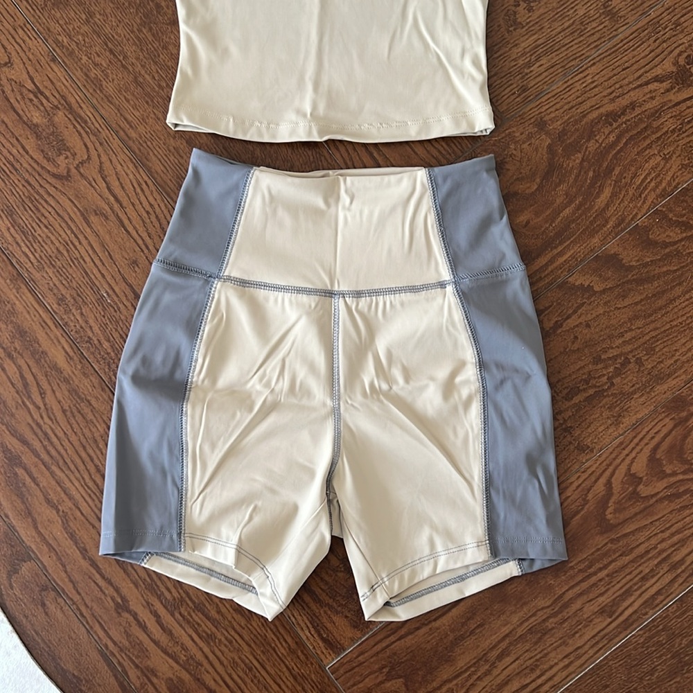 Workout set - Picture 2 of 3